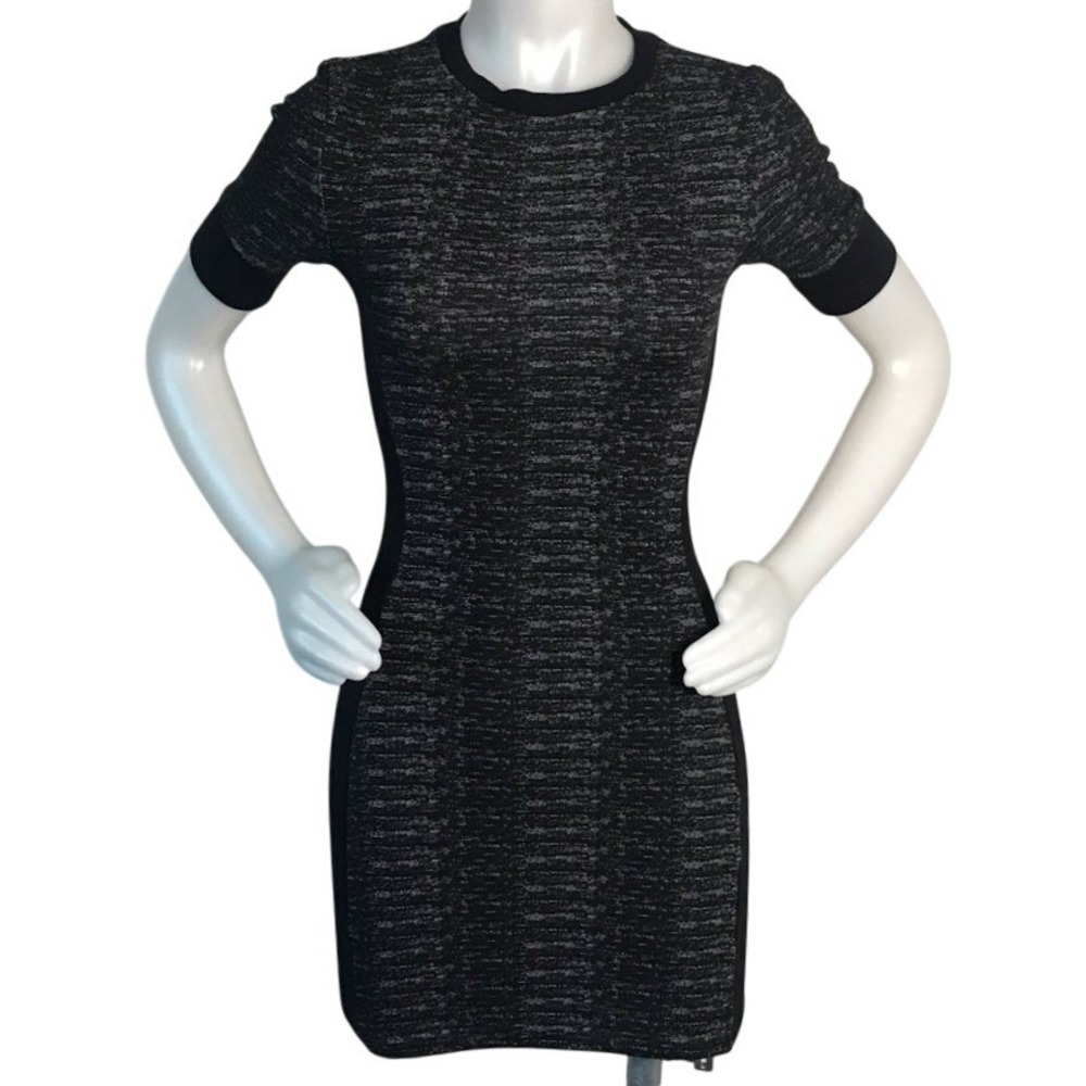 TOPSHOP BLACK‎ & WHITE STRETCH SHORT SLEEVE DRESS